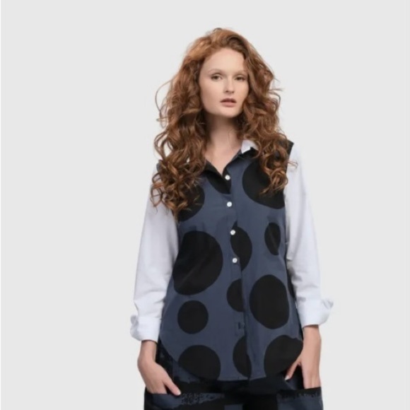 NWT URBAN BY ALEMBIKA URBAN DOTS
BUTTON DOWN SHIRT, NAVY - Picture 2 of 13